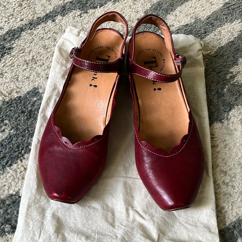 Think! Mary Jane Aida shoes